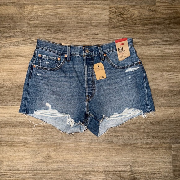 Levi's Pants - NWT Levi's Women's 501 Original Denim Shorts Distressed 100% Cotton High Rise 32